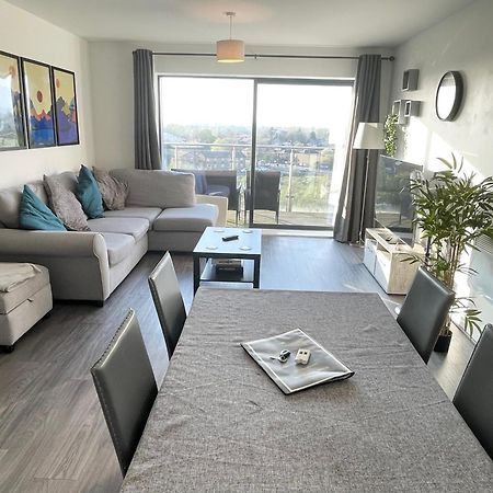 Balcony Marina Apartment With City Skyline Views - Free Secure Parking Manchester Dış mekan fotoğraf