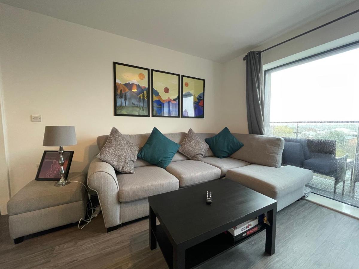 Balcony Marina Apartment With City Skyline Views - Free Secure Parking Manchester Dış mekan fotoğraf