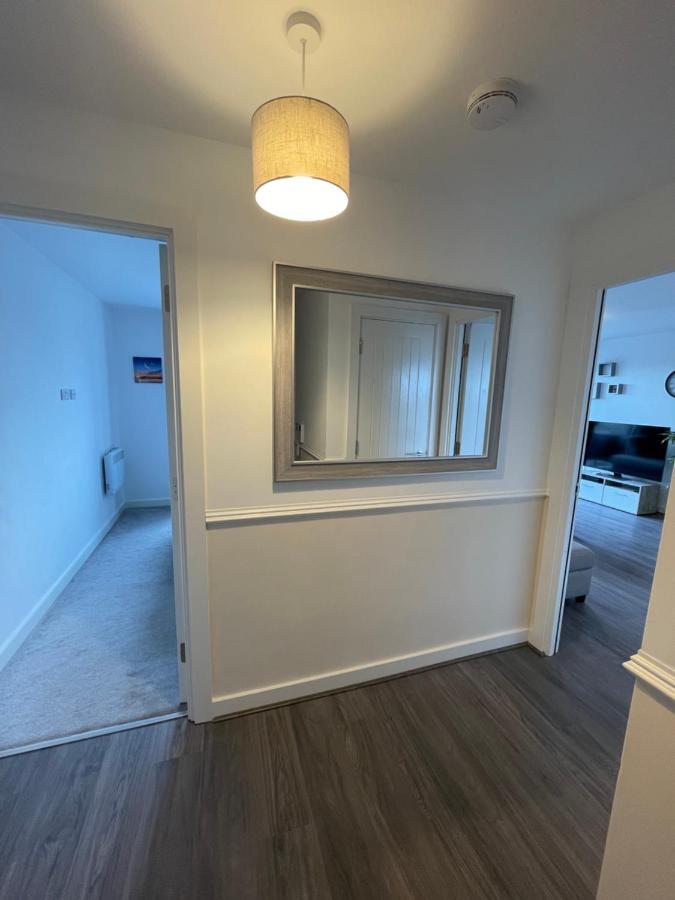 Balcony Marina Apartment With City Skyline Views - Free Secure Parking Manchester Dış mekan fotoğraf